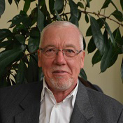  Klaus Mll